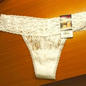 White lace thong- OS